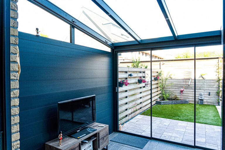 Topline_RAL7016_SP_AL30_006-Web_1920x1080px